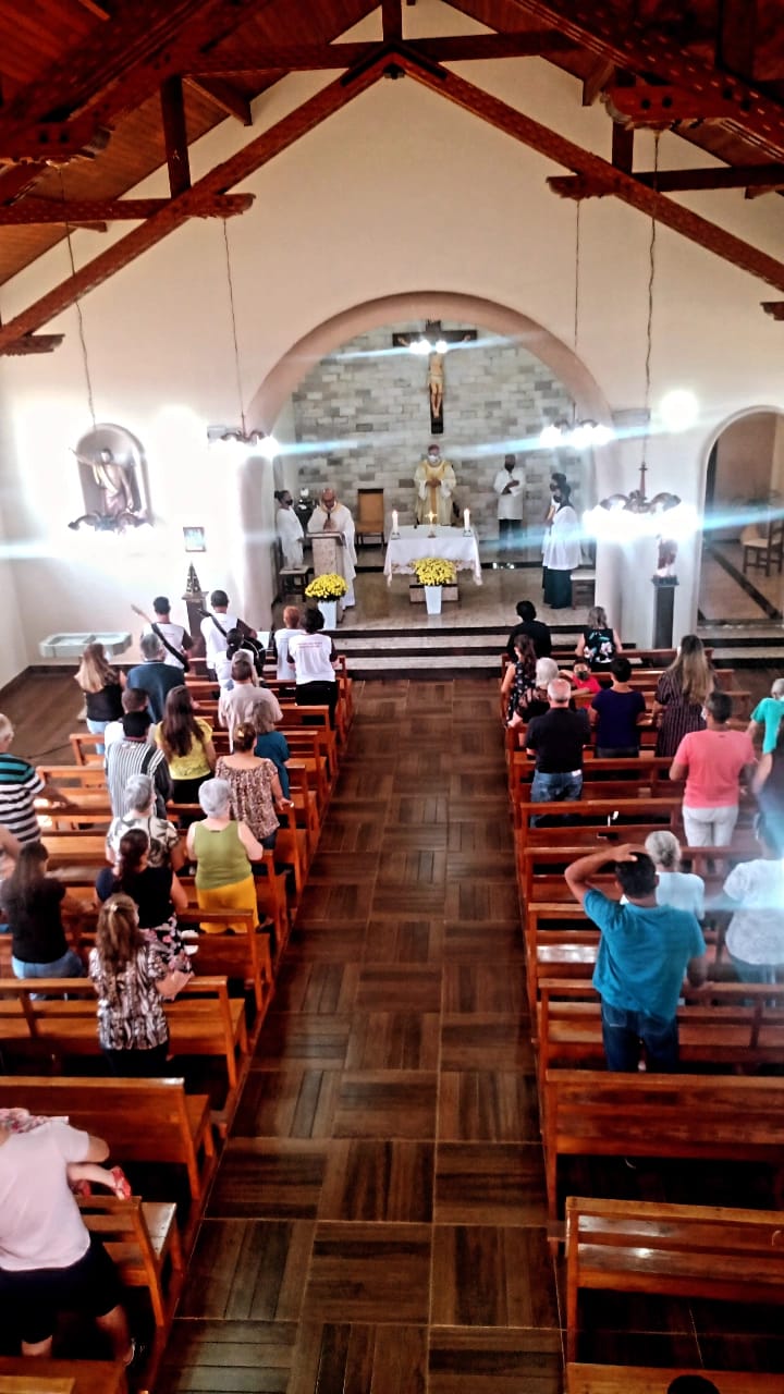 Comunidade Paroquial Barranco Alto - Diocese de Guaxupé Comunidade Paroquial São João Batista do Distrito de Barranco Alto celebra 143 anos de fundação