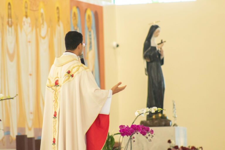 ss5 - Diocese de Guaxupé Santuário de Santa Rita de Cássia, em Cássia, comemora um ano com uma extensa programação
