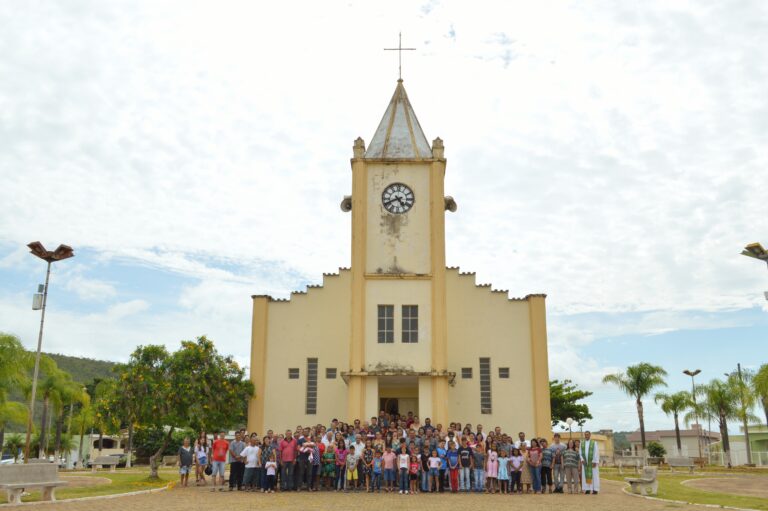 DSC 0023 4 - Diocese de Guaxupé Paróquias