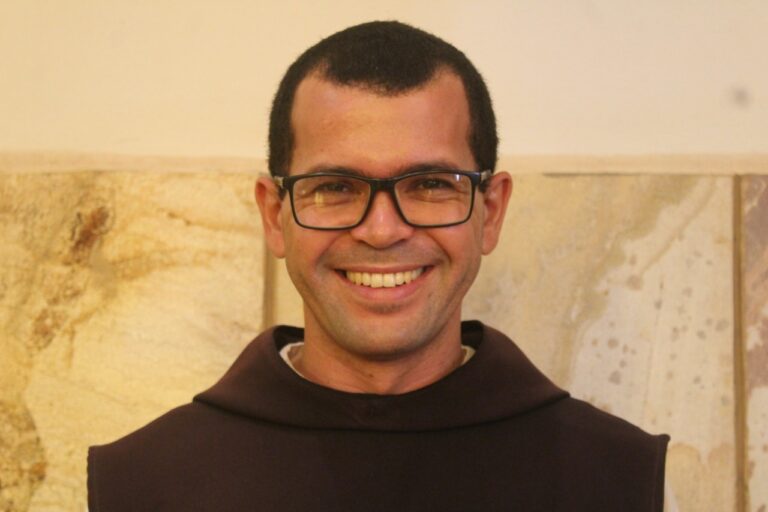 Padre Guilherme - Diocese de Guaxupé Conheça o Clero