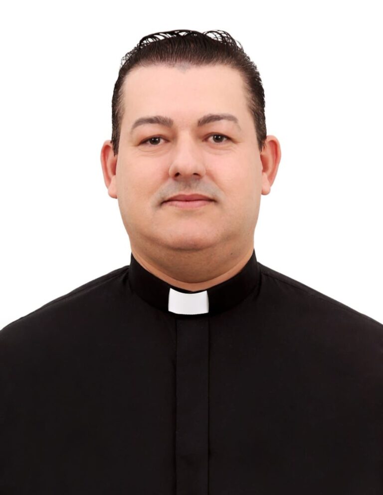 WhatsApp Image 2021 09 10 at 09.54.46 - Diocese de Guaxupé Conheça o Clero