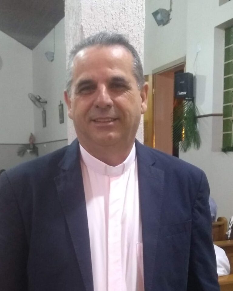 carlos virgilio saggio - Diocese de Guaxupé Conheça o Clero
