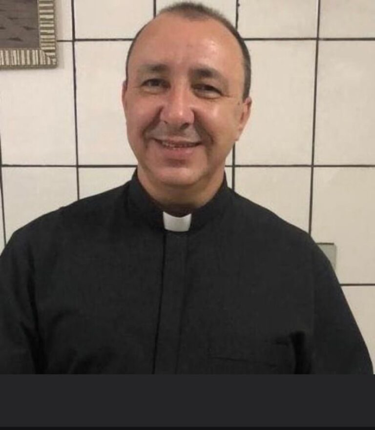 padre Clovis - Diocese de Guaxupé Conheça o Clero