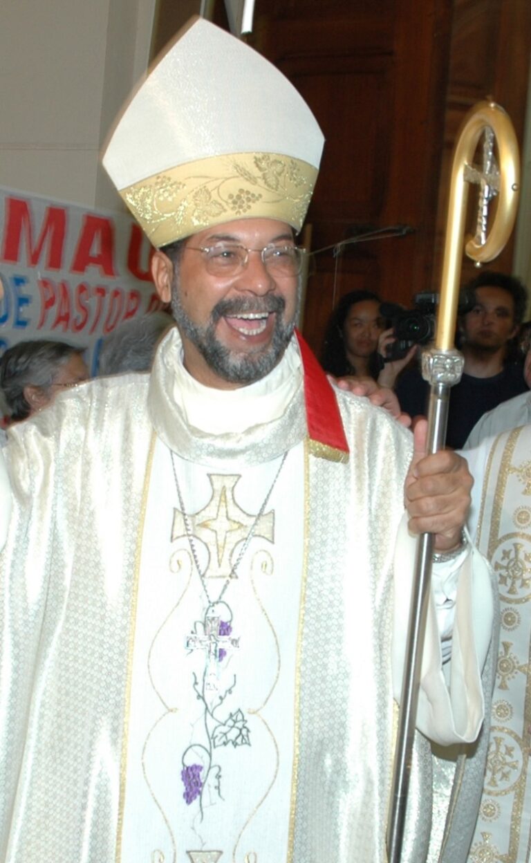 Dom Mauro - Diocese de Guaxupé Histórico de Bispos
