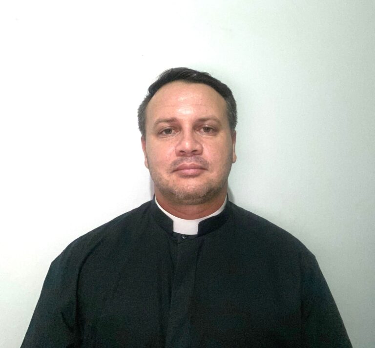 padre Paulo Sobral - Diocese de Guaxupé Conheça o Clero