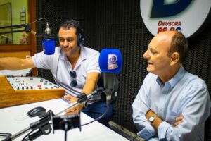 WhatsApp Image 2021 12 03 at 08.56.04 2 - Diocese de Guaxupé Rádio Difusora de Carmo do Rio Claro, que migrou para FM, foi reinaugurada, com a presença de Dom José Lanza Neto