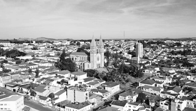 WhatsApp Image 2023 02 03 at 08.32.59 - Diocese de Guaxupé "Uma história que continua a ser construída”: 107 anos da Diocese de Guaxupé