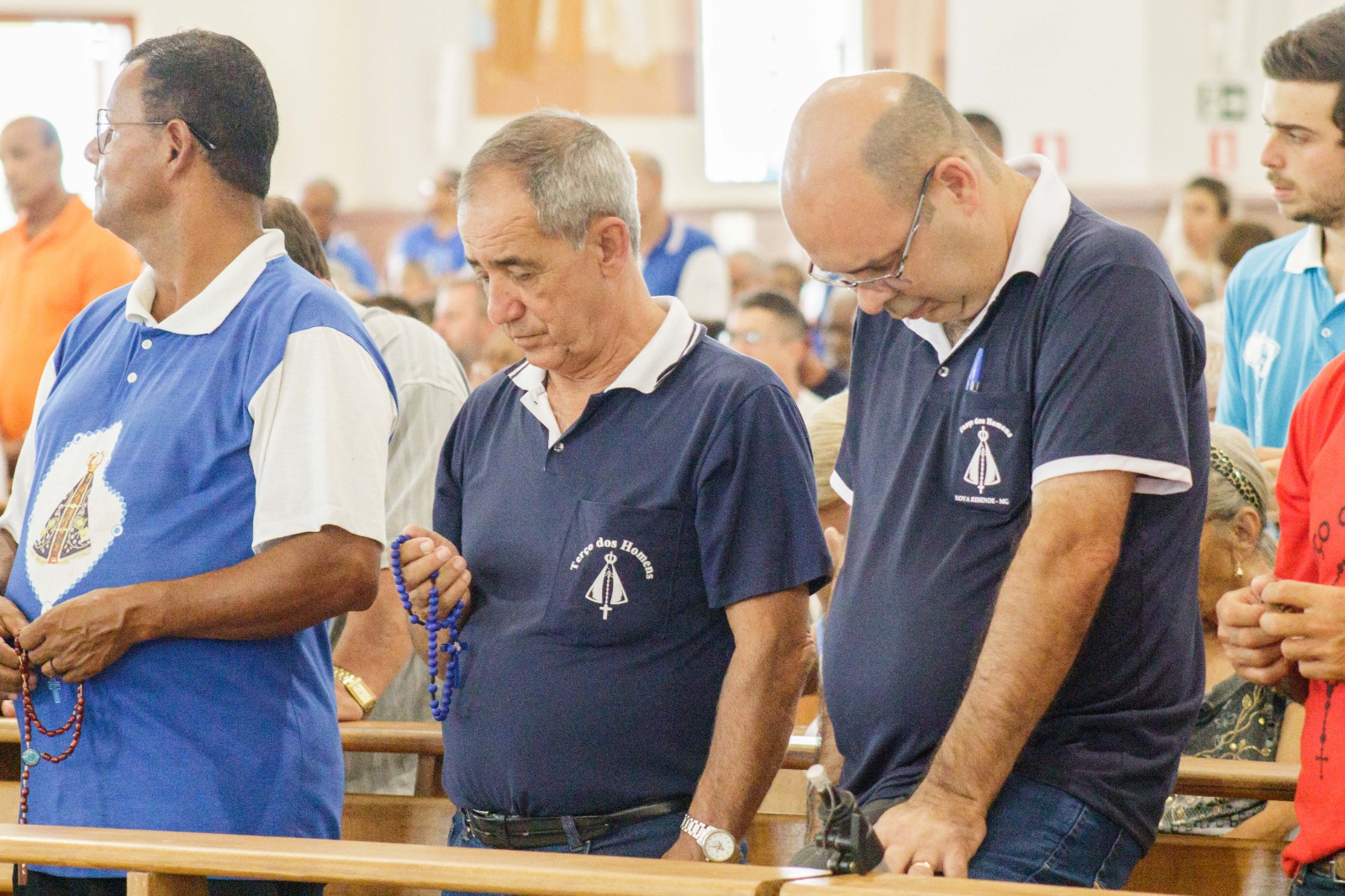 WhatsApp Image 2023 03 21 at 10.31.13 1 - Diocese de Guaxupé <strong>1ª Romaria do Terço dos Homens reúne 5 mil fiéis</strong>