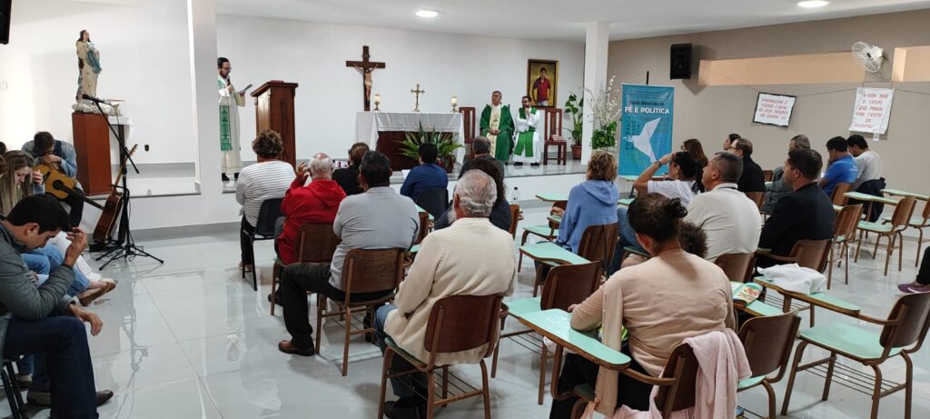 WhatsApp Image 2024 07 21 at 18.02.04 - Diocese de Guaxupé Primeira Escola de Fé e Política aconteceu no último fim de semana, em Guaxupé