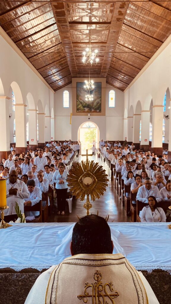 WhatsApp Image 2024 09 22 at 22.19.58 - Diocese de Guaxupé Paróquia Nossa Senhora Aparecida, em Conceição Aparecida, acolhe Encontro dos MECE´s do Setor Areado