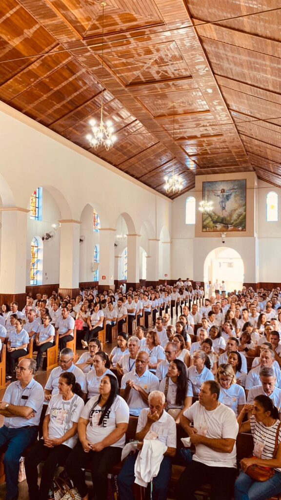 WhatsApp Image 2024 09 22 at 22.19.59 1 - Diocese de Guaxupé Paróquia Nossa Senhora Aparecida, em Conceição Aparecida, acolhe Encontro dos MECE´s do Setor Areado