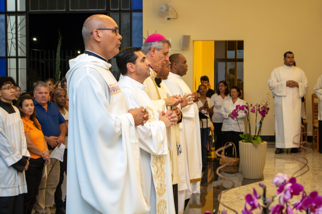 IMG 5405 - Diocese de Guaxupé Primeira Capela dedicada a Santa Carmen Sallés é inaugurada em Passos/MG