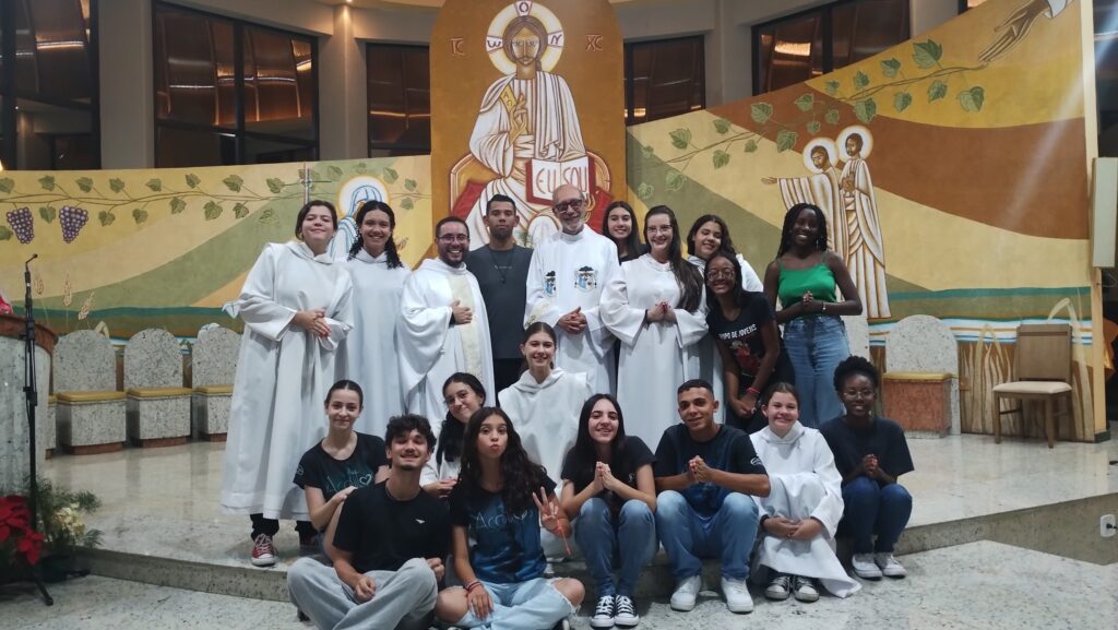 467761389 986727716820604 837295241758896902 n - Diocese de Guaxupé Paróquia Sagrado Coração de Jesus celebra Jubileu de Prata com tríduo preparatório e solene celebração