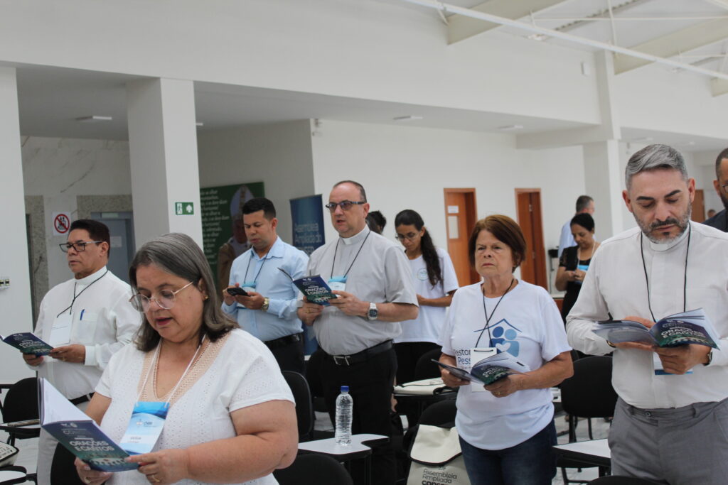 IMG 6249 - Diocese de Guaxupé “Sínodo sobre a sinodalidade” é tema de reflexão do segundo dia da Assembleia do CONSER do Regional Leste 2