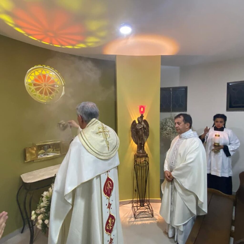 WhatsApp Image 2024 11 17 at 21.25.17 2 - Diocese de Guaxupé Paróquia São Sebastião, em Poços de Caldas, inaugura na Comunidade Córregos D´Ántas a Capela São João Paulo II