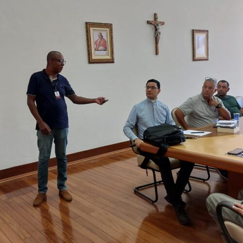 Representantes de Rádios Diocesanas e Emissoras Parceiras se reuniram em Guaxupé