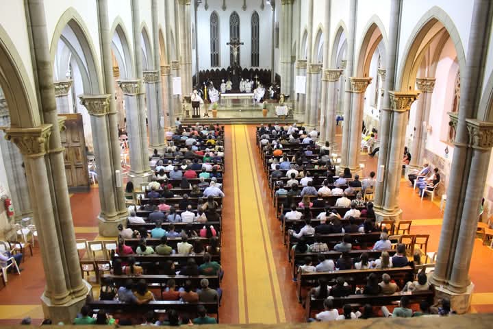 MOSTEIRO DE CLARAVAL COMEMORA 75 ANOS DE FUNDAÇÃO 4 - Diocese de Guaxupé mosteiro de claraval 75 anos