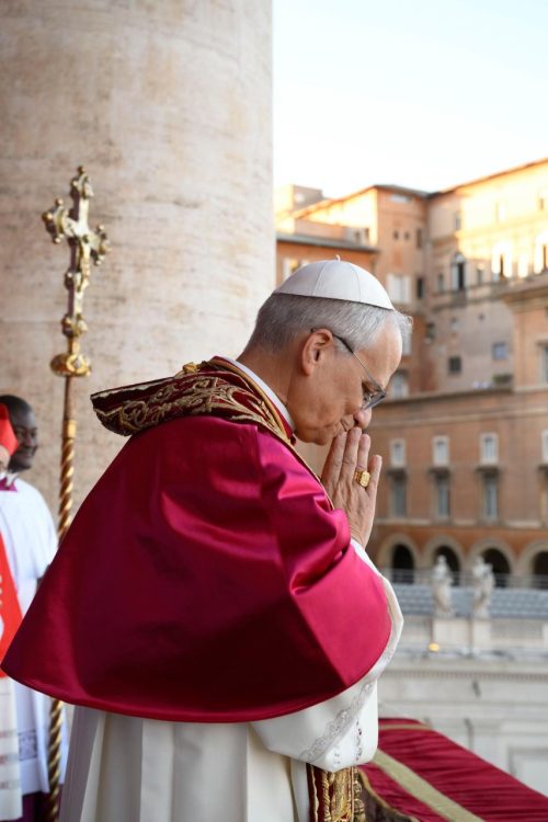 Habemus Papam: cardeal Robert Francis Prevost é eleito o 267º Pontífice da Igreja Católica Apostólica Romana 1 - Diocese de Guaxupé Papa Leao XIV Vatican Media 1 500x750 2 - Diocese de Guaxupé Habemus Papam: cardeal Robert Francis Prevost é eleito o 267º Pontífice da Igreja Católica Apostólica Romana