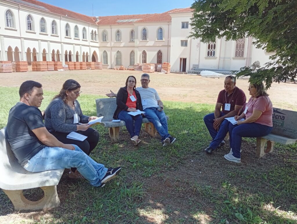 Terceiro Encontro Diocesano de Formação da Pastoral Familiar marca início da Fase 2 do INAPAF 3 - Diocese de Guaxupé WhatsApp Image 2025 05 09 at 08.10.31 1 - Diocese de Guaxupé Terceiro Encontro Diocesano de Formação da Pastoral Familiar marca início da Fase 2 do INAPAF