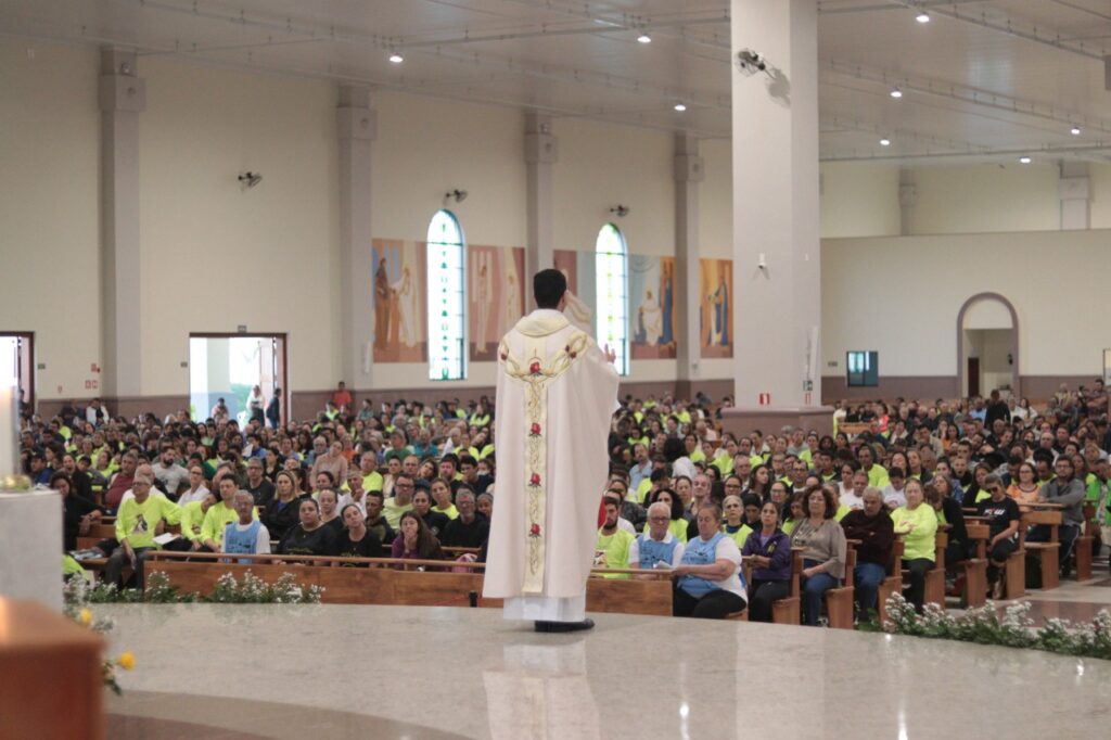 COM SANTA RITA DE CÁSSIA SOMOS PEREGRINOS DE ESPERANÇA 17 - Diocese de Guaxupé WhatsApp Image 2025 05 12 at 16.30.05 2 - Diocese de Guaxupé COM SANTA RITA DE CÁSSIA SOMOS PEREGRINOS DE ESPERANÇA