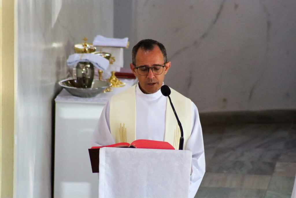 Clero da Diocese de Guaxupé se reune no dia do Sagrado Coração de Jesus para oração pela santificação do Clero 2 - Diocese de Guaxupé IMG 0038 - Diocese de Guaxupé Clero da Diocese de Guaxupé se reune no dia do Sagrado Coração de Jesus para oração pela santificação do Clero
