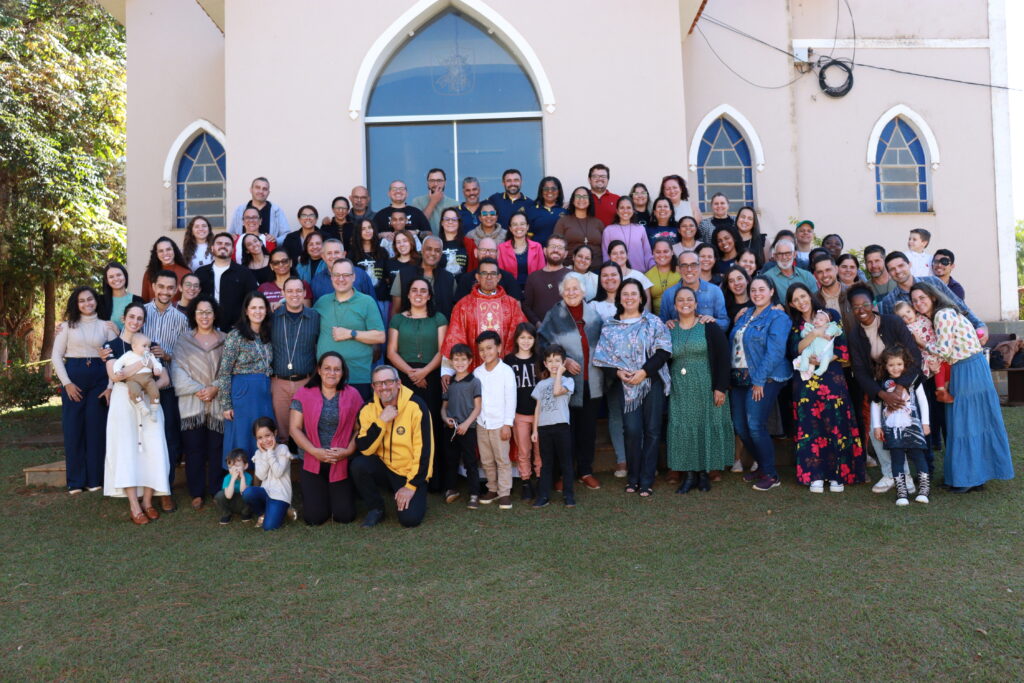 Novas fundações da Diocese de Guaxupé promovem a Escola de Consagrados: modulos de formação para membros das Comunidades. 9 - Diocese de Guaxupé IMG 0295 - Diocese de Guaxupé Novas fundações da Diocese de Guaxupé promovem a Escola de Consagrados: modulos de formação para membros das Comunidades.