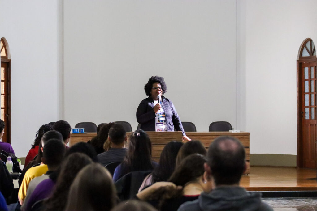 Formação para lideranças jovens acontece na Cúria em Guaxupé 6 - Diocese de Guaxupé IMG 0345 2 - Diocese de Guaxupé Formação para lideranças jovens acontece na Cúria em Guaxupé