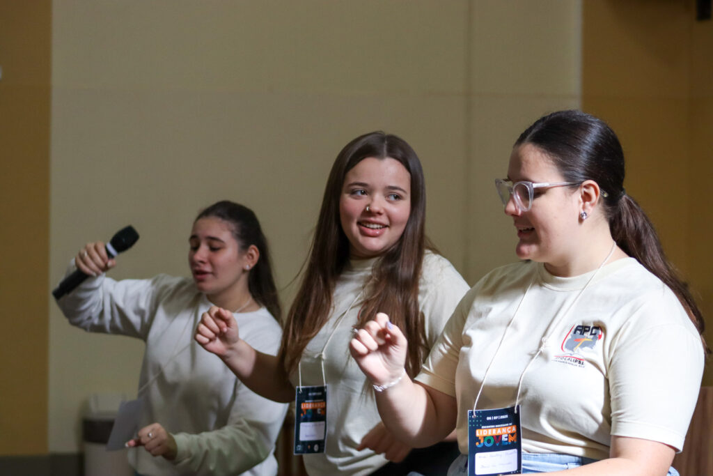 Formação para lideranças jovens acontece na Cúria em Guaxupé 9 - Diocese de Guaxupé IMG 0356 1 - Diocese de Guaxupé Formação para lideranças jovens acontece na Cúria em Guaxupé