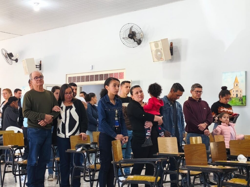 Jubileu das Famílias é celebrado nos Setores da Diocese de Guaxupé 16 - Diocese de Guaxupé Imagem do WhatsApp de 2025 07 30 as 10.16.37 afa1b696 - Diocese de Guaxupé Jubileu das Famílias é celebrado nos Setores da Diocese de Guaxupé