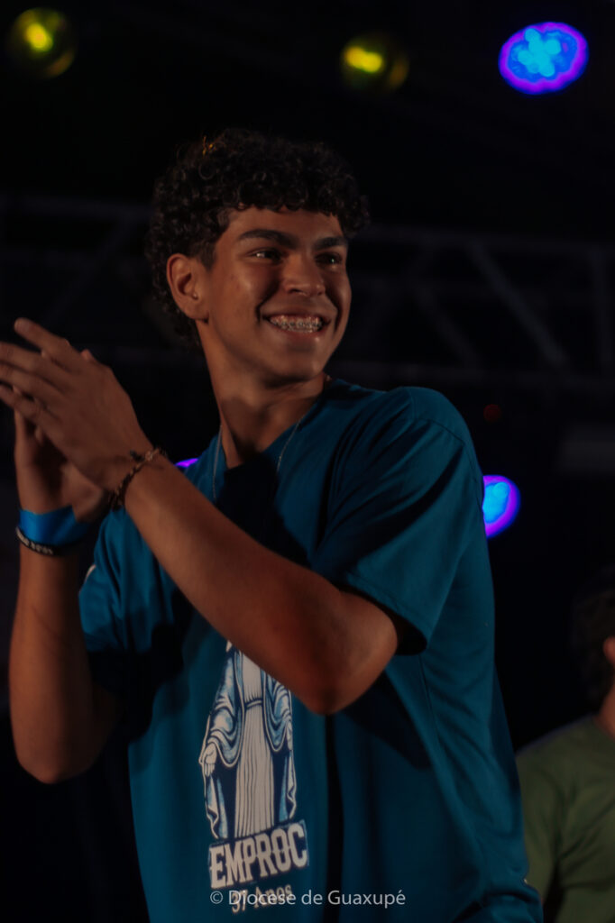 IMG 5197 1 - Diocese de Guaxupé Força jovem toma conta do Santuário Santo Aníbal no Dia Nacional da Juventude