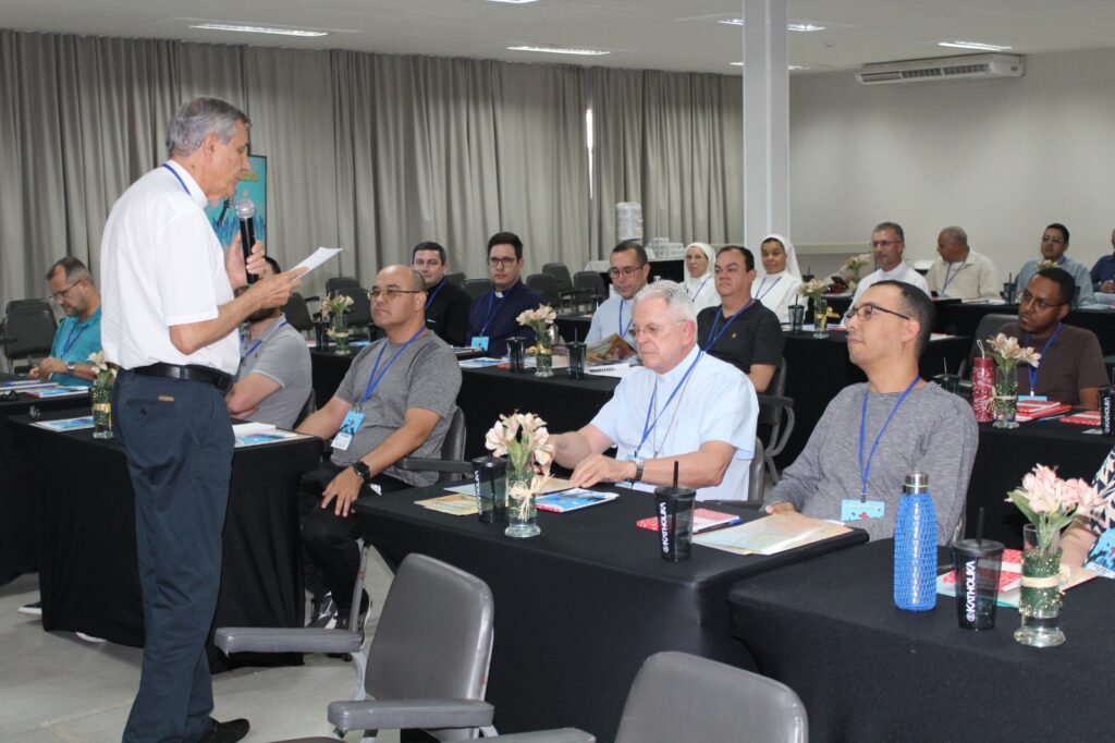 ENCONTRO DE ANIMAÇÃO PASTORAL DA POVÍNCIA ECLESIÁSTICA DE POUSO ALEGRE 5 - Diocese de Guaxupé Imagem do WhatsApp de 2025 10 15 as 10.10.22 fef3269c - Diocese de Guaxupé ENCONTRO DE ANIMAÇÃO PASTORAL DA POVÍNCIA ECLESIÁSTICA DE POUSO ALEGRE