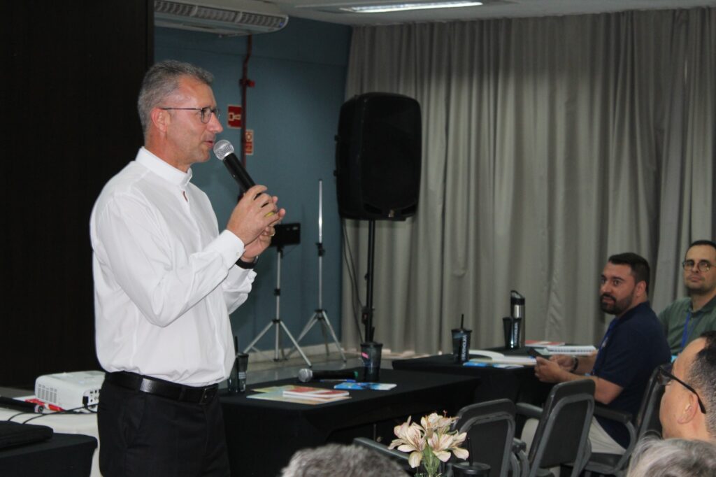 ENCONTRO DE ANIMAÇÃO PASTORAL DA POVÍNCIA ECLESIÁSTICA DE POUSO ALEGRE 3 - Diocese de Guaxupé Imagem do WhatsApp de 2025 10 15 as 10.10.24 56d3f766 - Diocese de Guaxupé ENCONTRO DE ANIMAÇÃO PASTORAL DA POVÍNCIA ECLESIÁSTICA DE POUSO ALEGRE