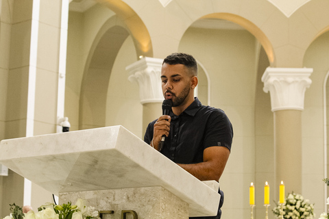 Diocese de Guaxupé acolhe dois novos diáconos em solene celebração na Catedral 4 - Diocese de Guaxupé MG 5859 - Diocese de Guaxupé Diocese de Guaxupé acolhe dois novos diáconos em solene celebração na Catedral