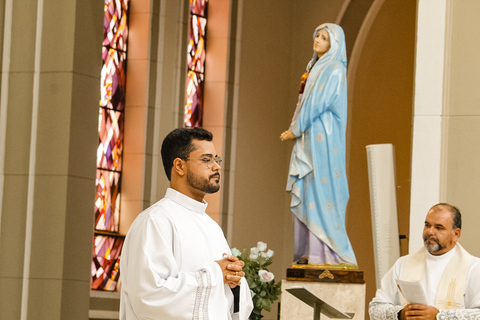 Diocese de Guaxupé acolhe dois novos diáconos em solene celebração na Catedral 9 - Diocese de Guaxupé MG 5882 - Diocese de Guaxupé Diocese de Guaxupé acolhe dois novos diáconos em solene celebração na Catedral
