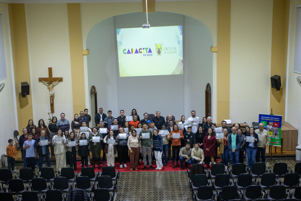 Agentes da Pascom do Setor Guaxupé Concluem Curso de Comunicação em Mídia Social 1 - Diocese de Guaxupé IMG 9538 - Diocese de Guaxupé Agentes da Pascom do Setor Guaxupé Concluem Curso de Comunicação em Mídia Social