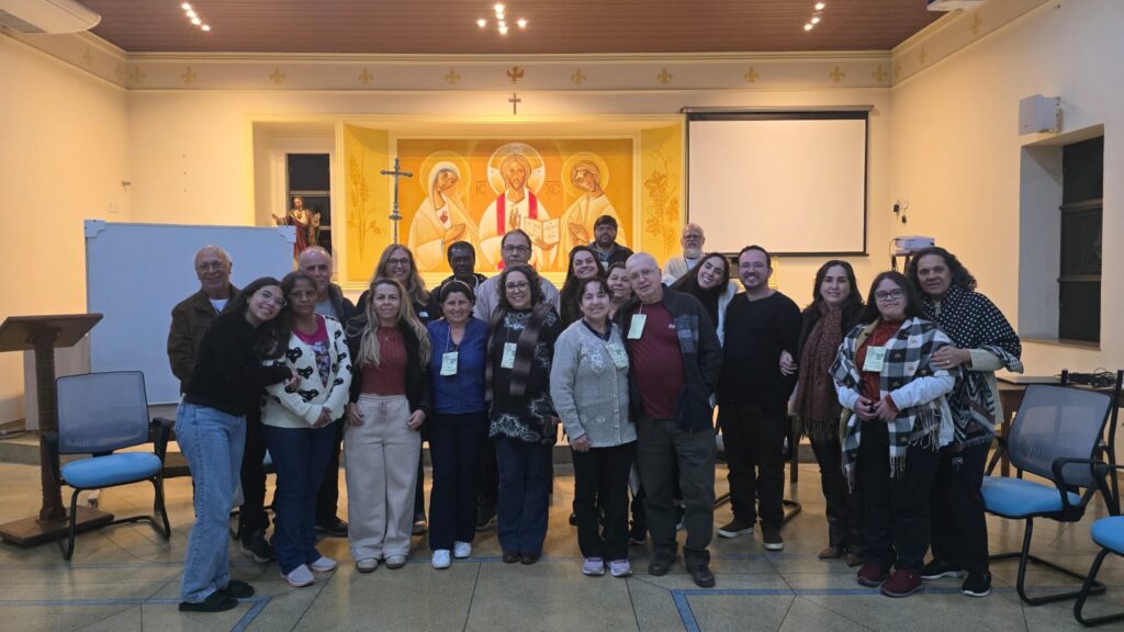 Escola Diocesana de Fé e Política reúne participantes de toda a Diocese de Guaxupé em Cabo Verde 1 - Diocese de Guaxupé WhatsApp Image 2026 07 24 at 08.51.08 - Diocese de Guaxupé Escola Diocesana de Fé e Política reúne participantes de toda a Diocese de Guaxupé em Cabo Verde