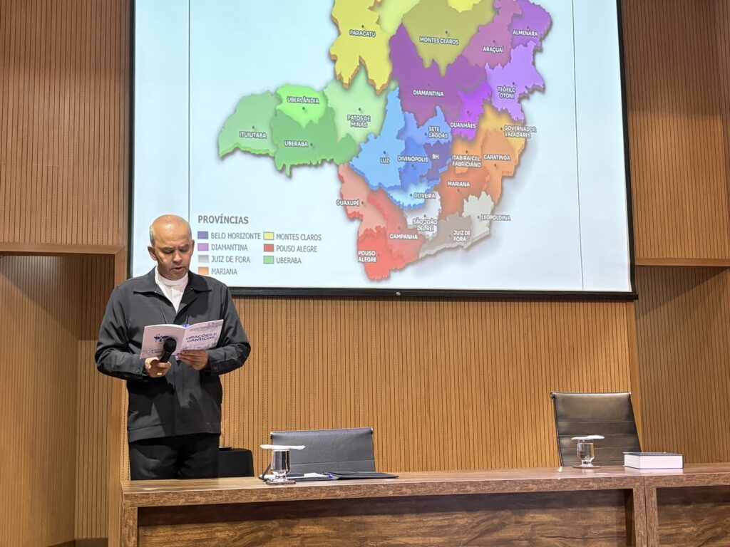 Regional Leste 2 realiza encontro sobre a missão das Cúrias Diocesanas em Belo Horizonte 2 - Diocese de Guaxupé IMG 4410 1 - Diocese de Guaxupé Regional Leste 2 realiza encontro sobre a missão das Cúrias Diocesanas em Belo Horizonte