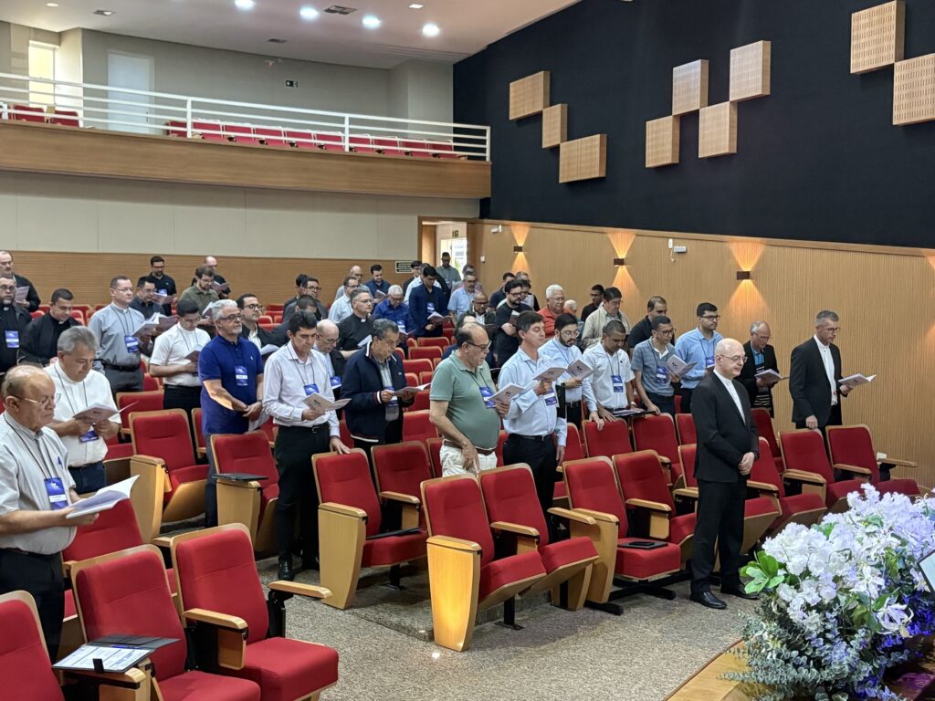Regional Leste 2 realiza encontro sobre a missão das Cúrias Diocesanas em Belo Horizonte 3 - Diocese de Guaxupé IMG 4412 1 - Diocese de Guaxupé Regional Leste 2 realiza encontro sobre a missão das Cúrias Diocesanas em Belo Horizonte