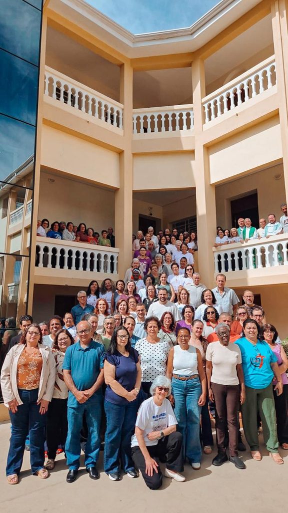 Encontro Diocesano dos Grupos Bíblicos de Reflexão reúne representantes na Cúria Diocesana 6 - Diocese de Guaxupé WhatsApp Image 2026 09 21 at 09.15.14 1 - Diocese de Guaxupé Encontro Diocesano dos Grupos Bíblicos de Reflexão reúne representantes na Cúria Diocesana