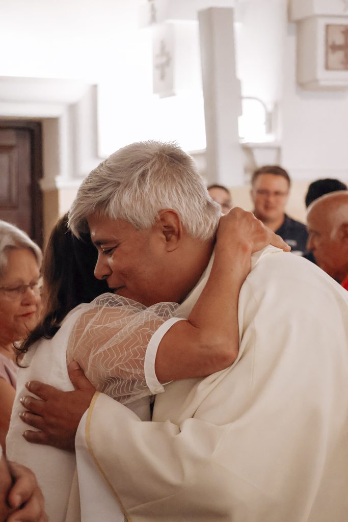 Padre César Acorinte assume como pároco da Paróquia São Domingos de Gusmão, em Poços de Caldas 2 - Diocese de Guaxupé 190 IMG 6474.jpg - Diocese de Guaxupé Padre César Acorinte assume como pároco da Paróquia São Domingos de Gusmão, em Poços de Caldas
